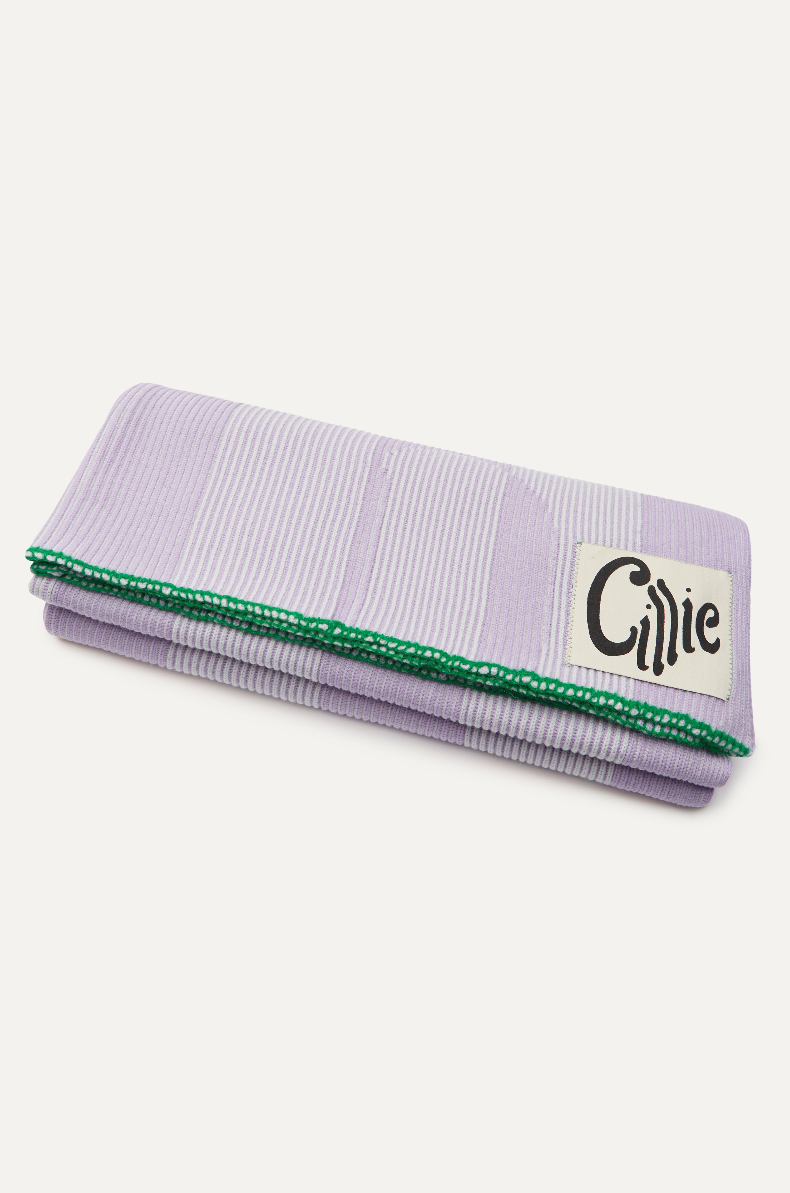 CILLIE - KNITTED INVERSE THROW - CABBAGE