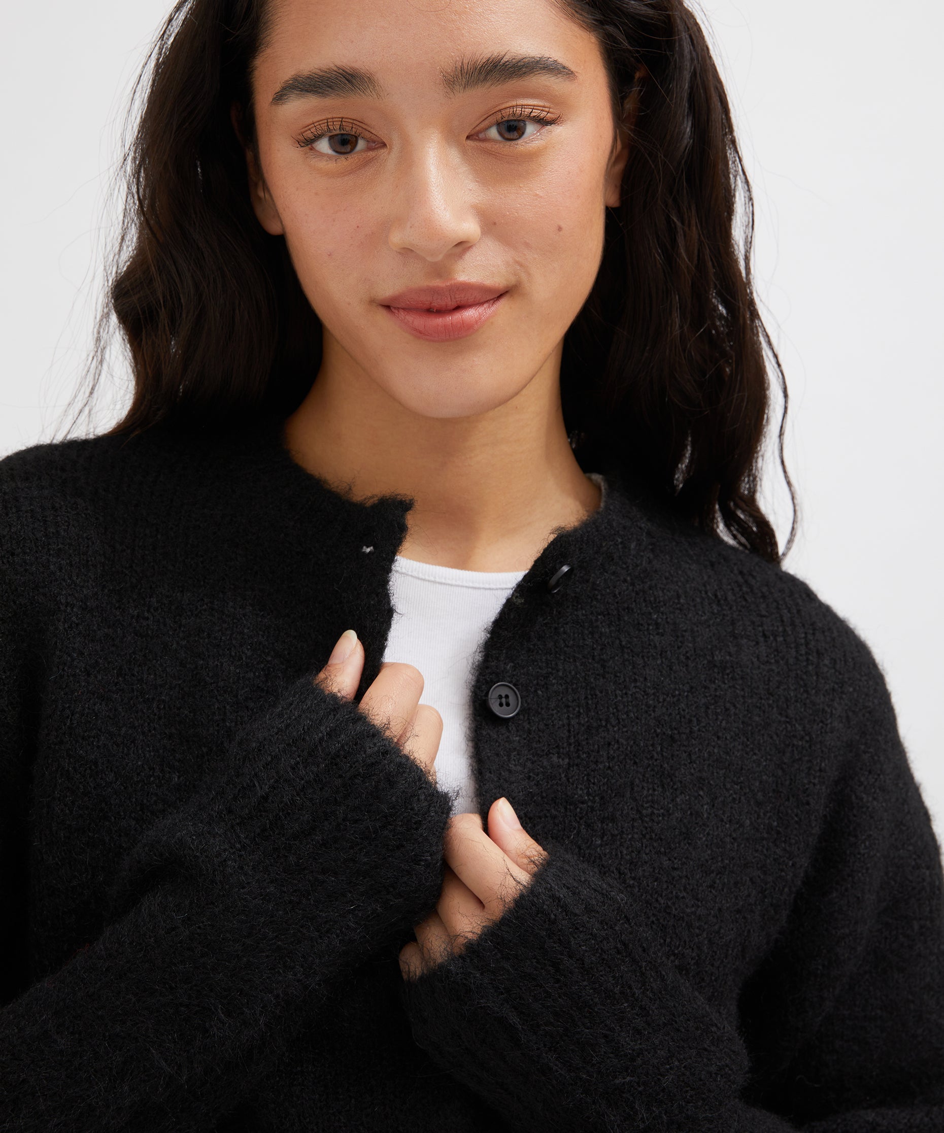 HOLIDAY SHOP - FLUFFY KNIT CARDIGAN - BLACK