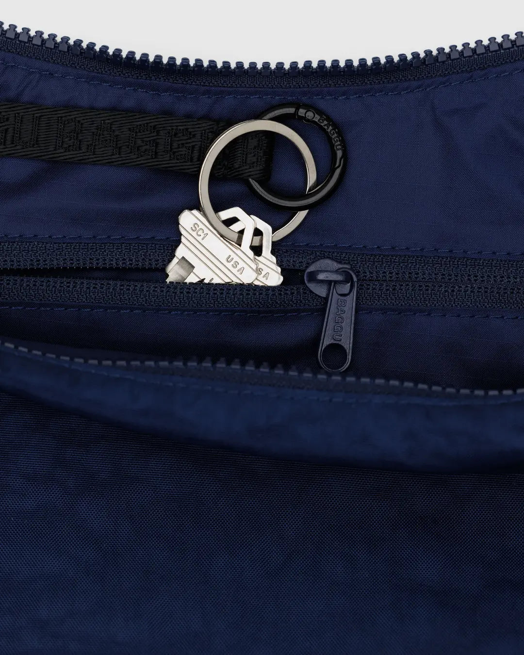 Baggu - Medium Crescent Bag - Navy