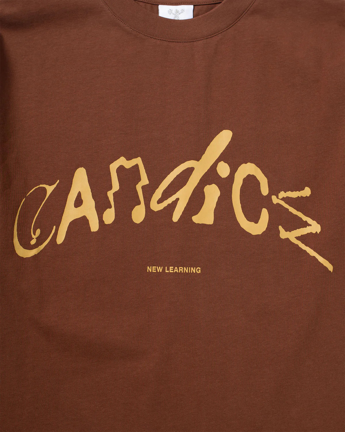Candice - Trivial Tee - Brown