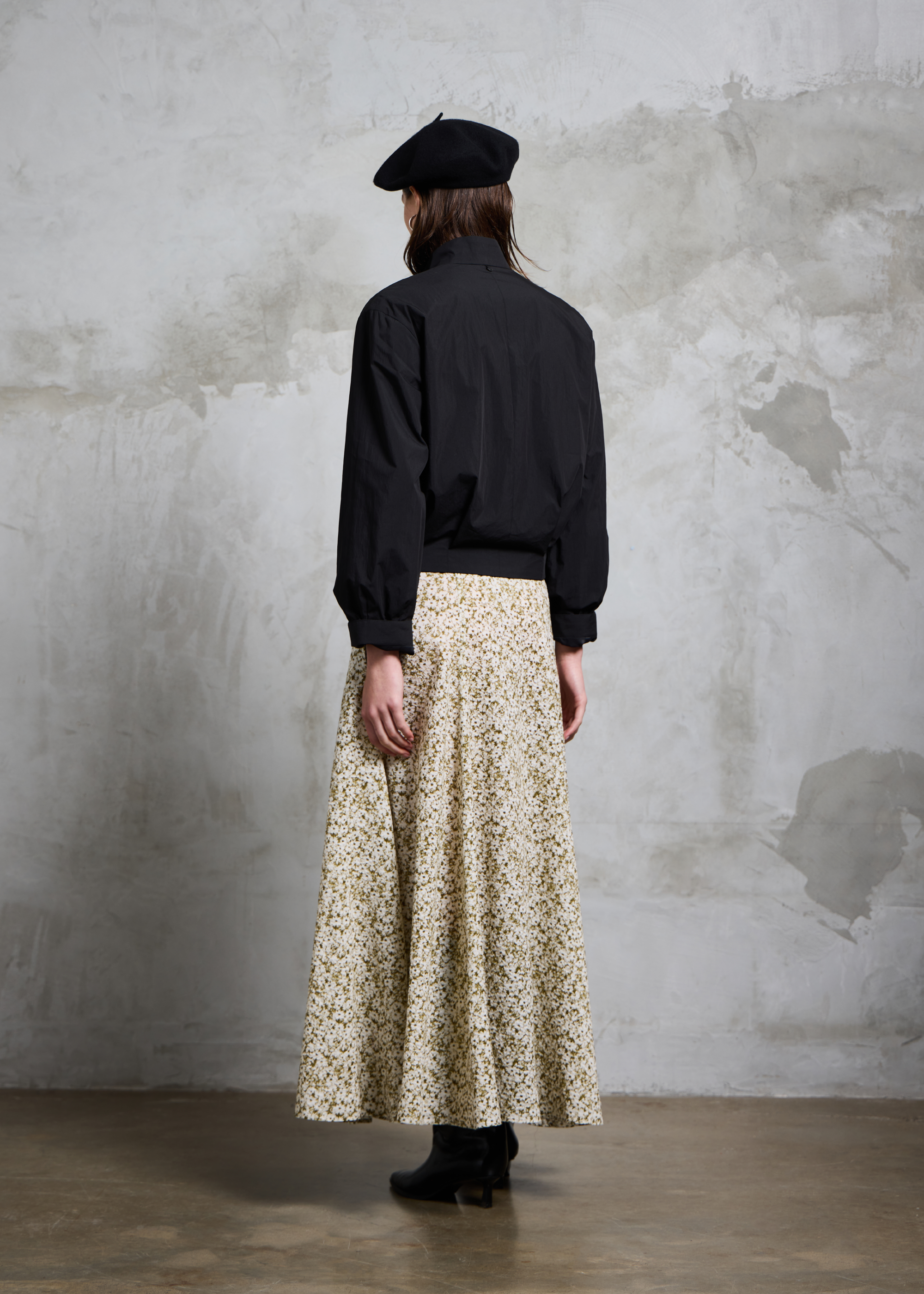 Permanent Vacation - Pond Skirt - Spring
