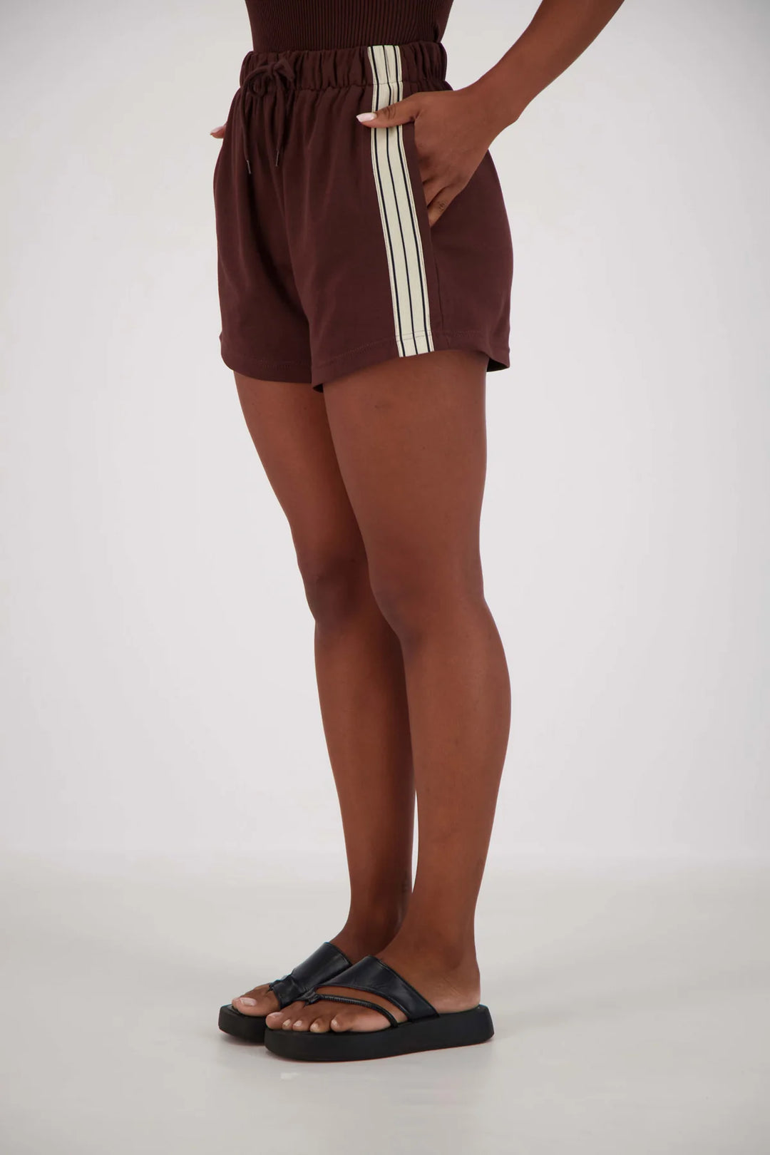 JASMINE ALEXA - PANAREA SHORTS - BROWN