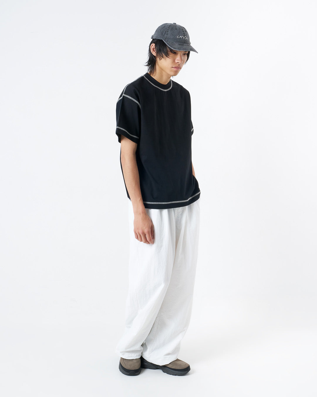 CANDICE - CONTRAST TEE - BLACK