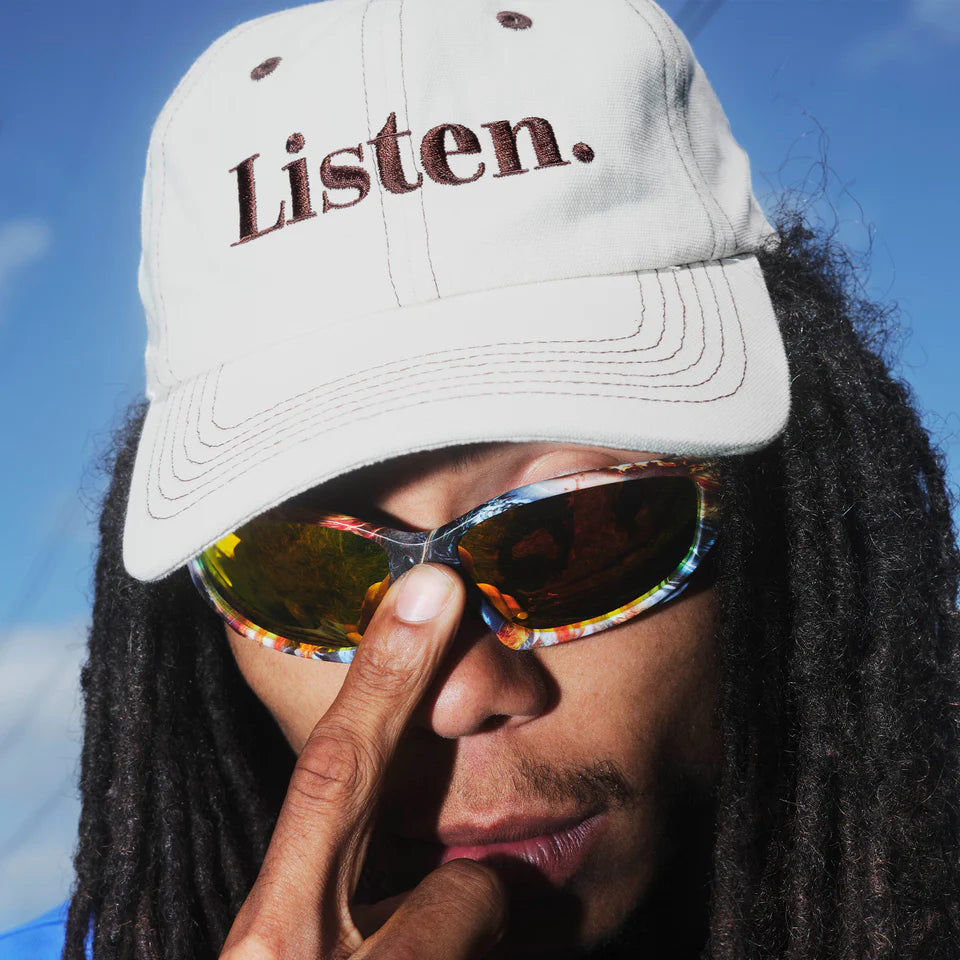 LISTEN - CONTRAST STITCH CAP - WHITE
