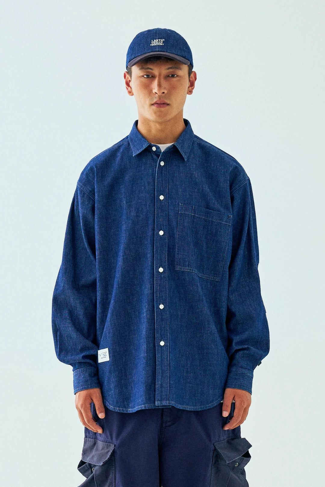 LIBERATURS - DENIM LONG SLEEVE BUTTON SHIRT - DARK BLUE