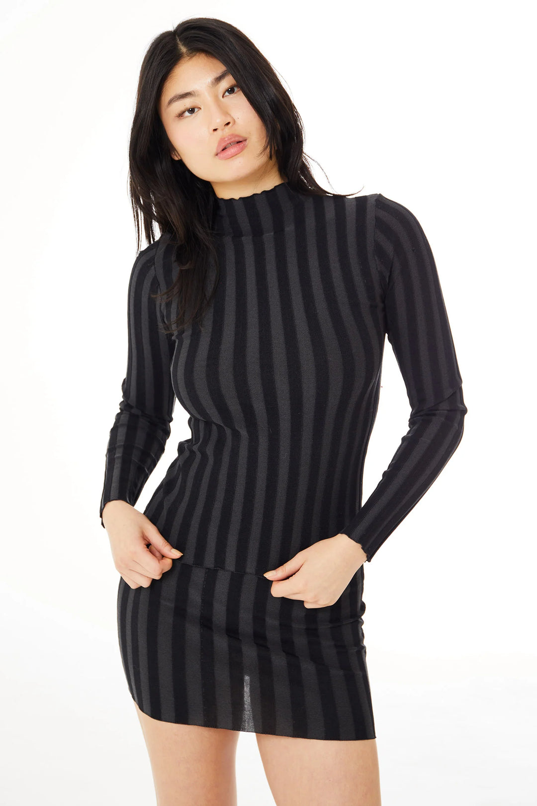 Find Me Now - Second Skin - Wide Ribbed Knit Mock Neck Top - Black