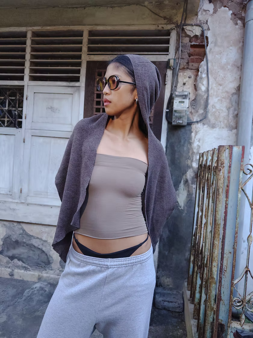 OHTI - HOODED SCARF - BROWN