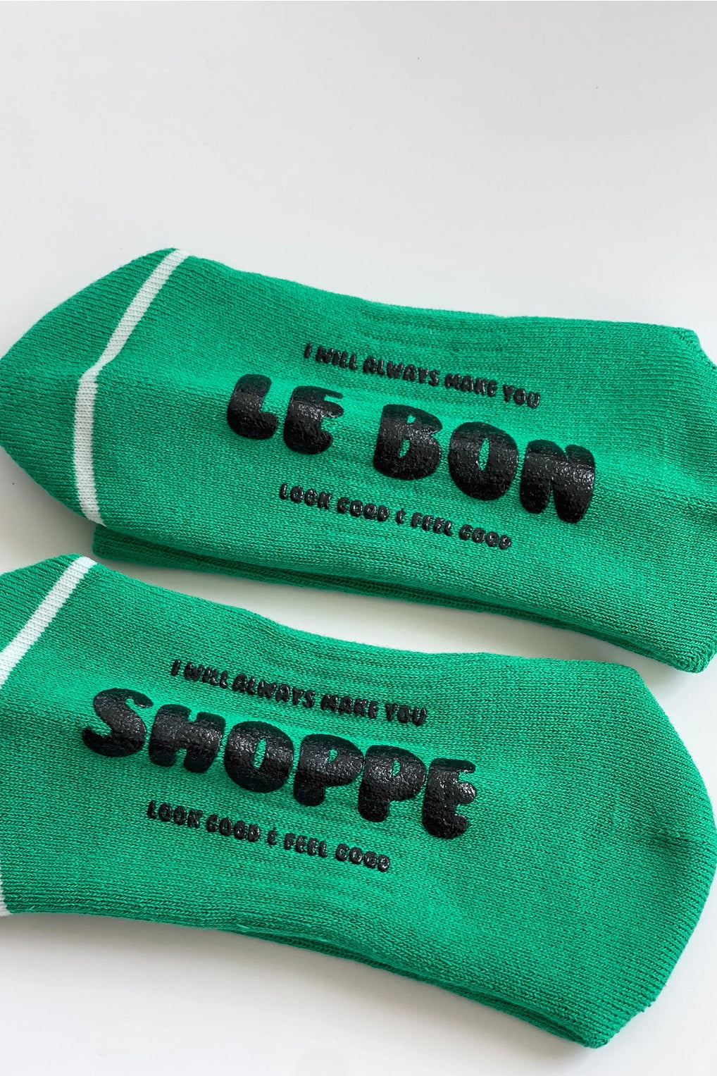 LE BON SHOPPE - HUGGER SOCKS - KELLY/ BLACK