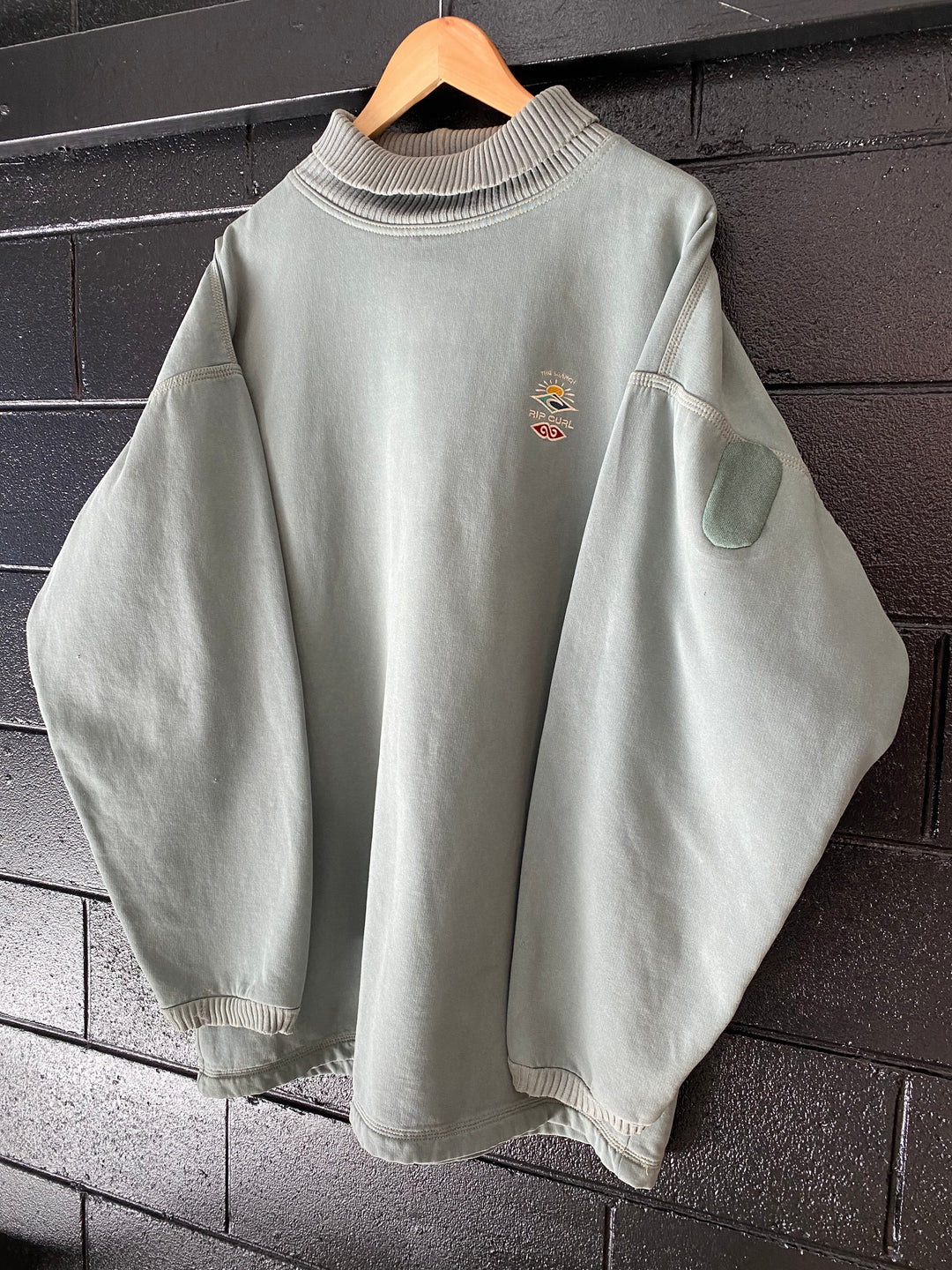 Rip curl vintage sweatshirt sales