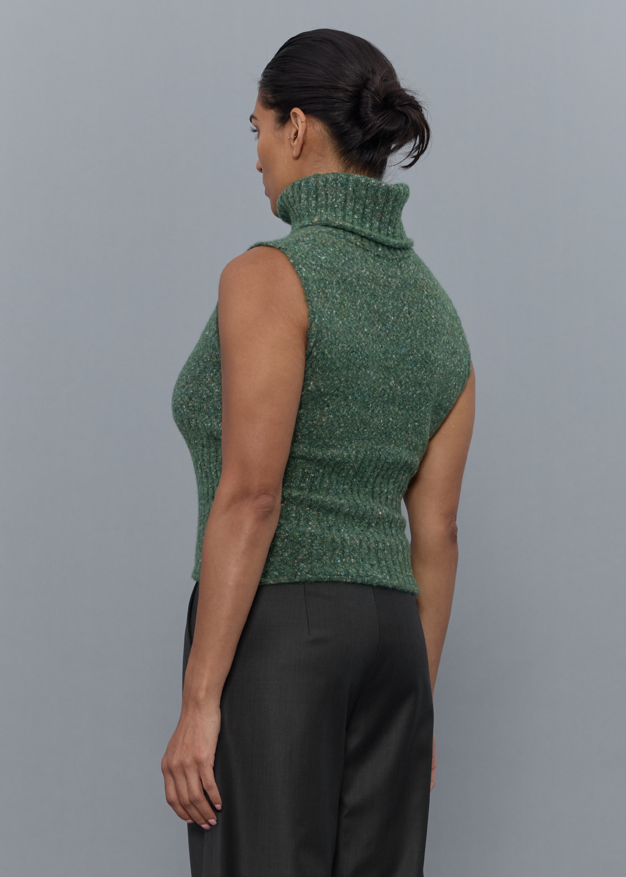 Permanent Vacation - Nest Knitted Vest - Cypress