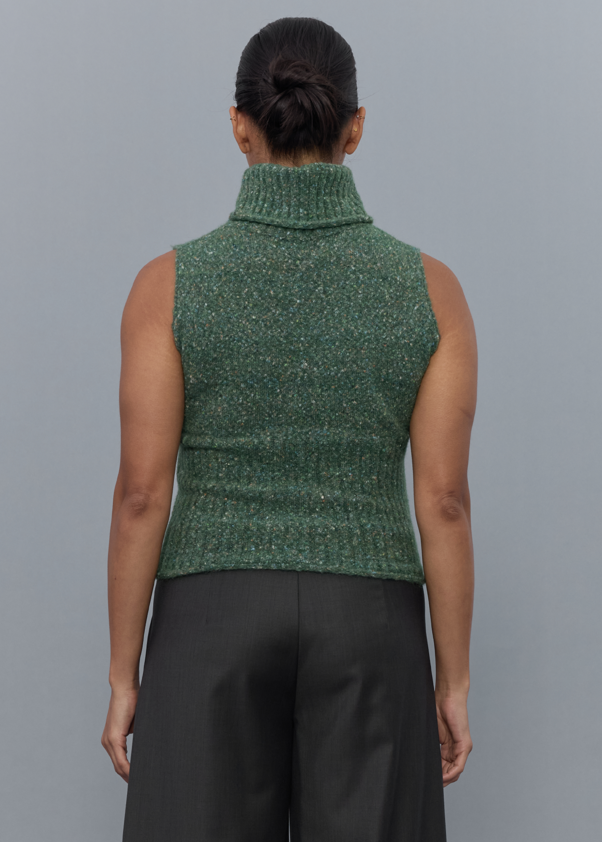 Permanent Vacation - Nest Knitted Vest - Cypress