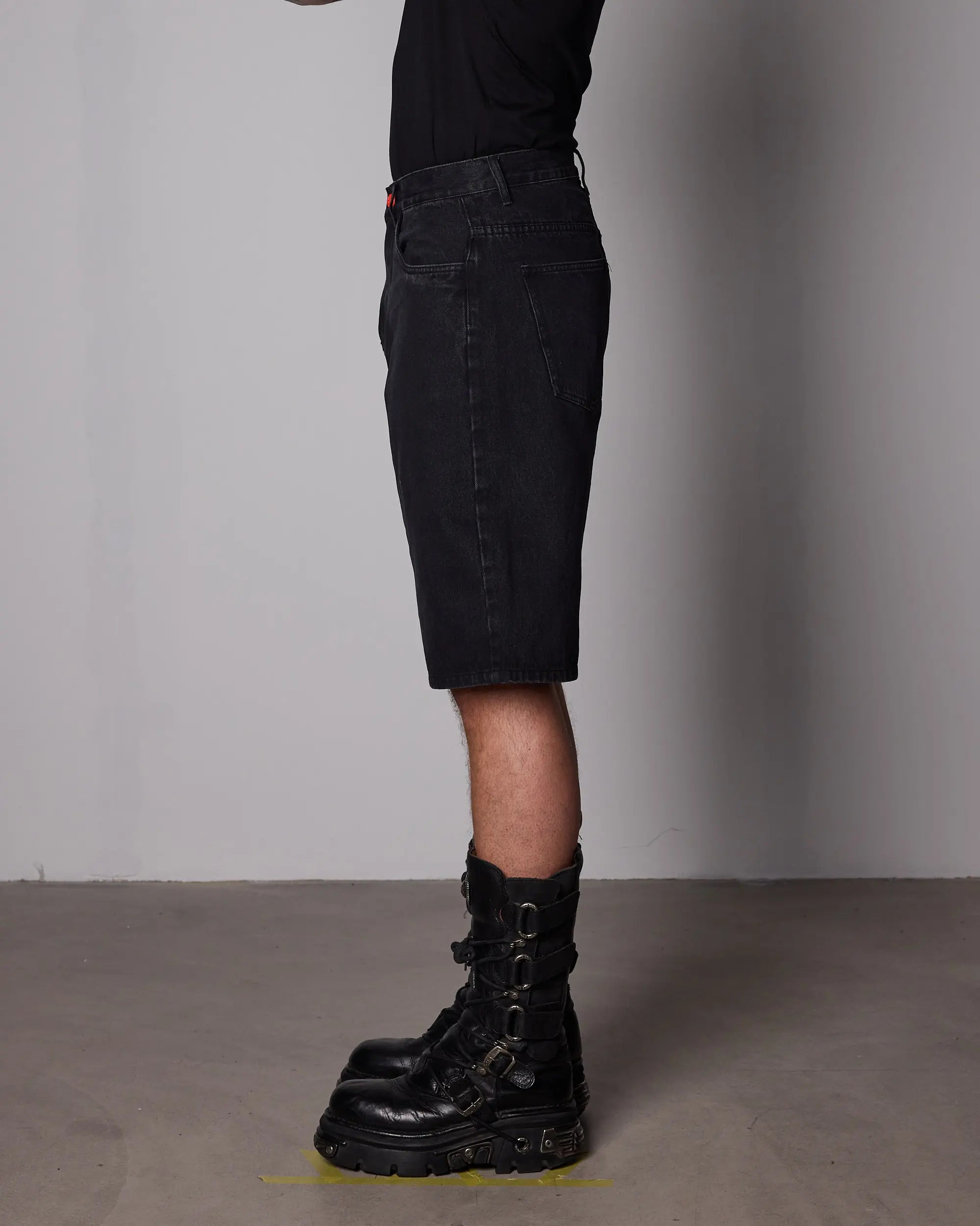 Bewider - Super Loose Shorts - Black