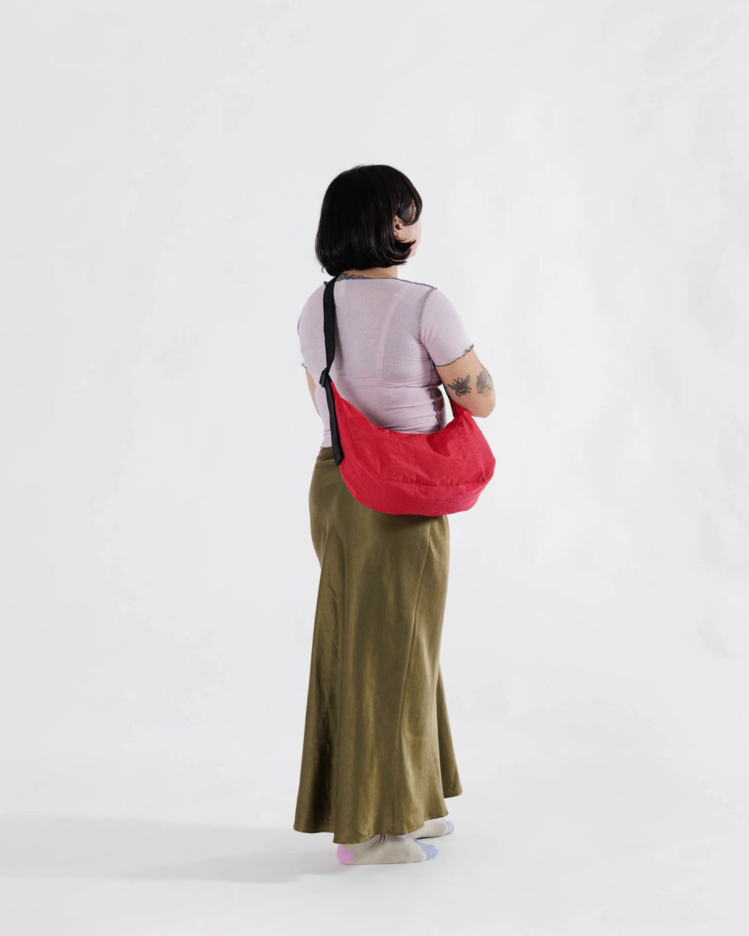 Baggu - Medium Nylon Crescent Bag - Candy Apple