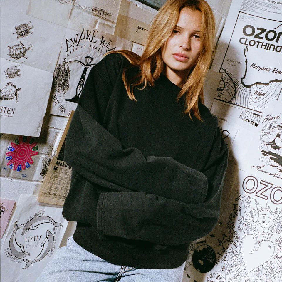 Listen - Archive Sweater - Black