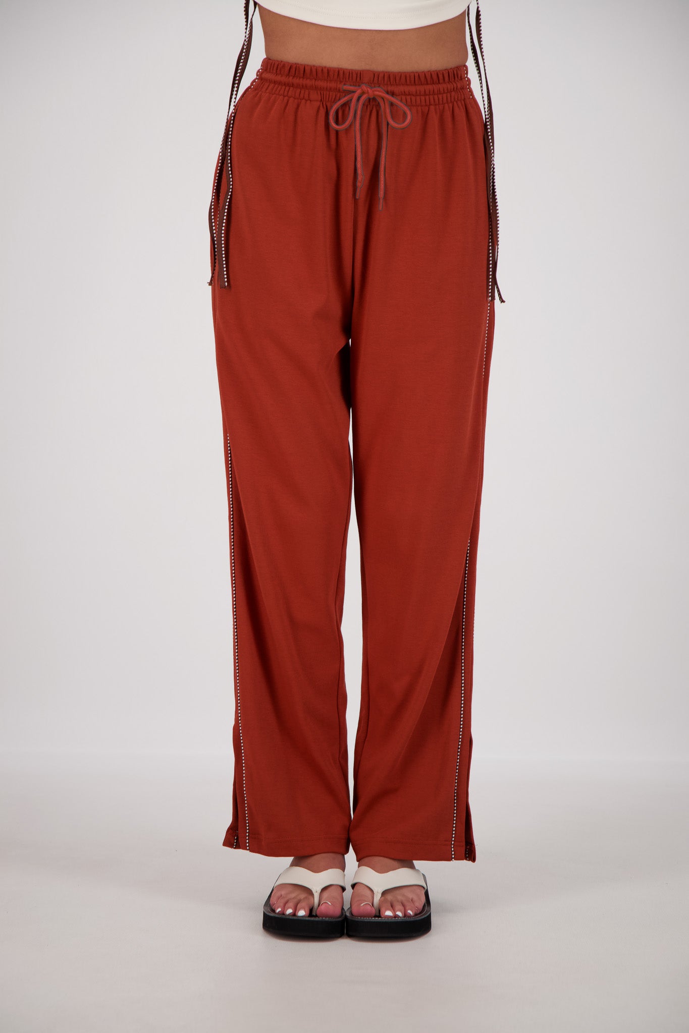 Jasmine Alexa  - Manarola Trackpant - Tabacco