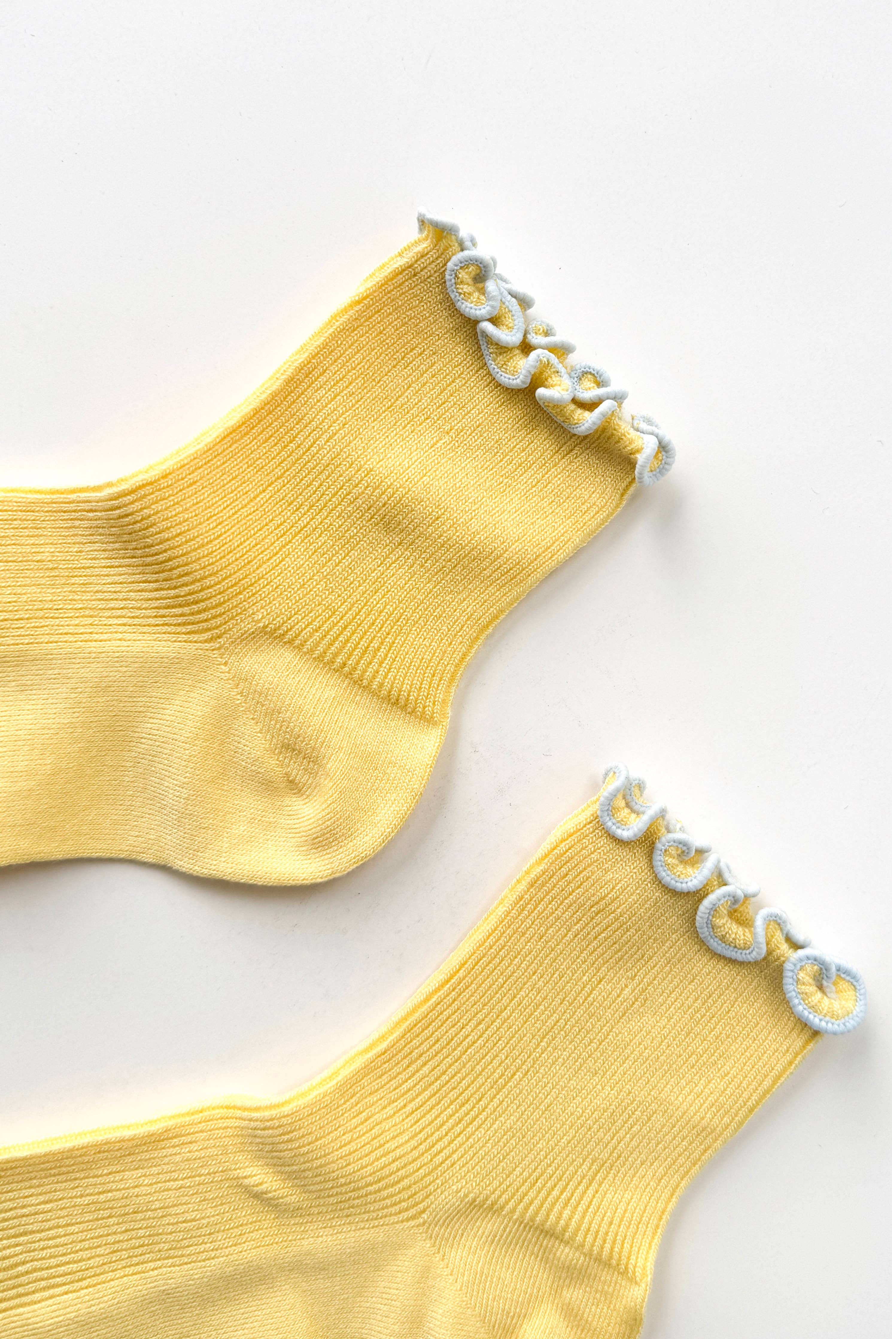 Le Bon Shoppe - Petite Ruffled Socks - Butter/ Baby Blue
