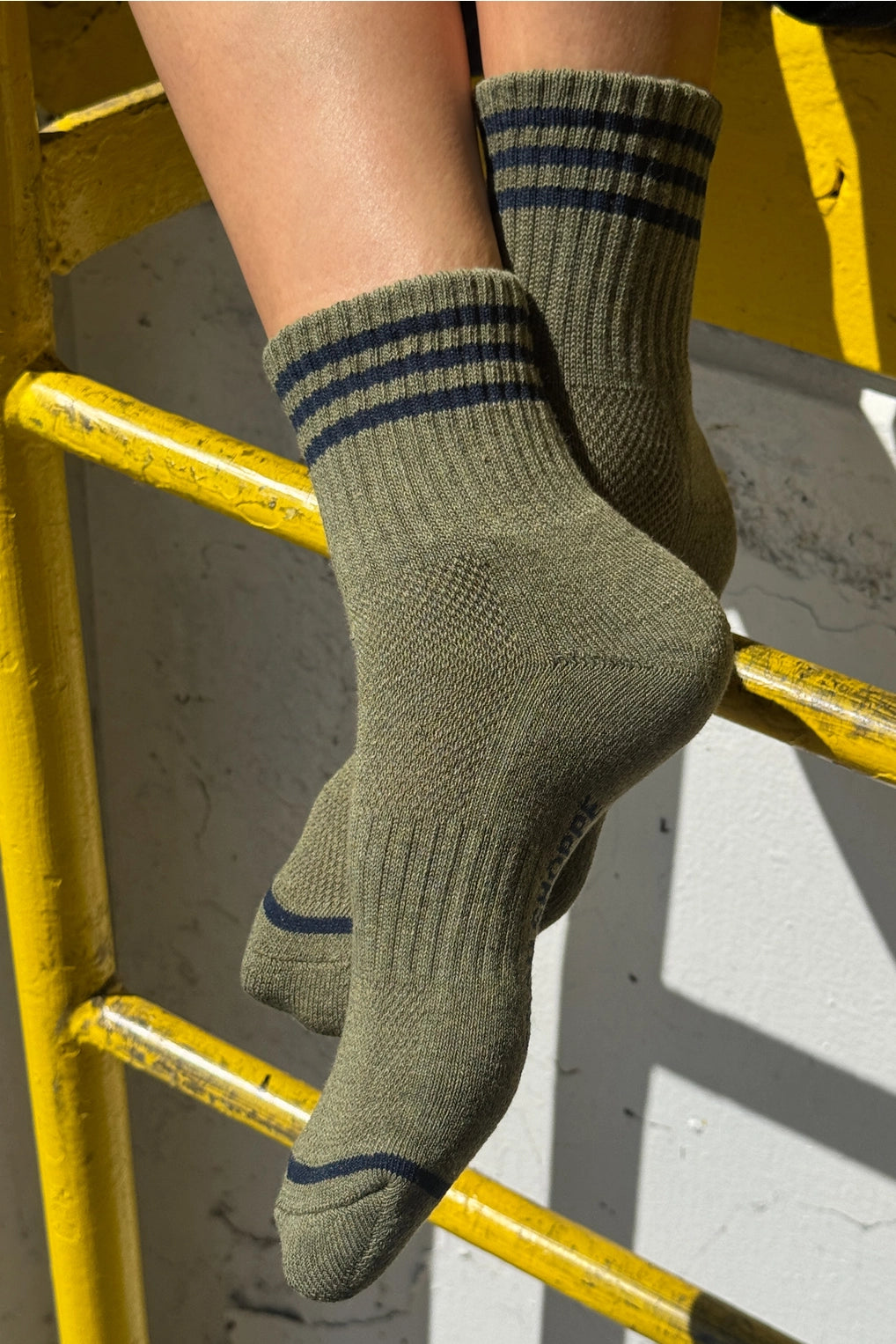 LE BON SHOPPE - GIRLFRIEND SOCKS - SAGE