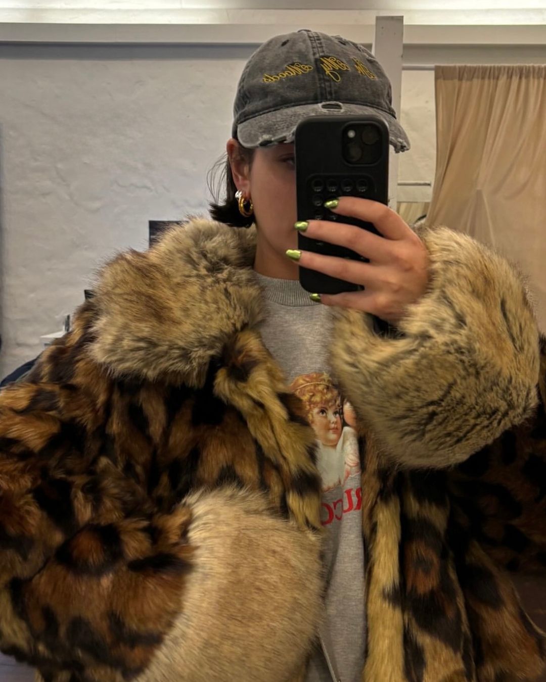UNREAL FUR - HIDDEN TIGER JACKET