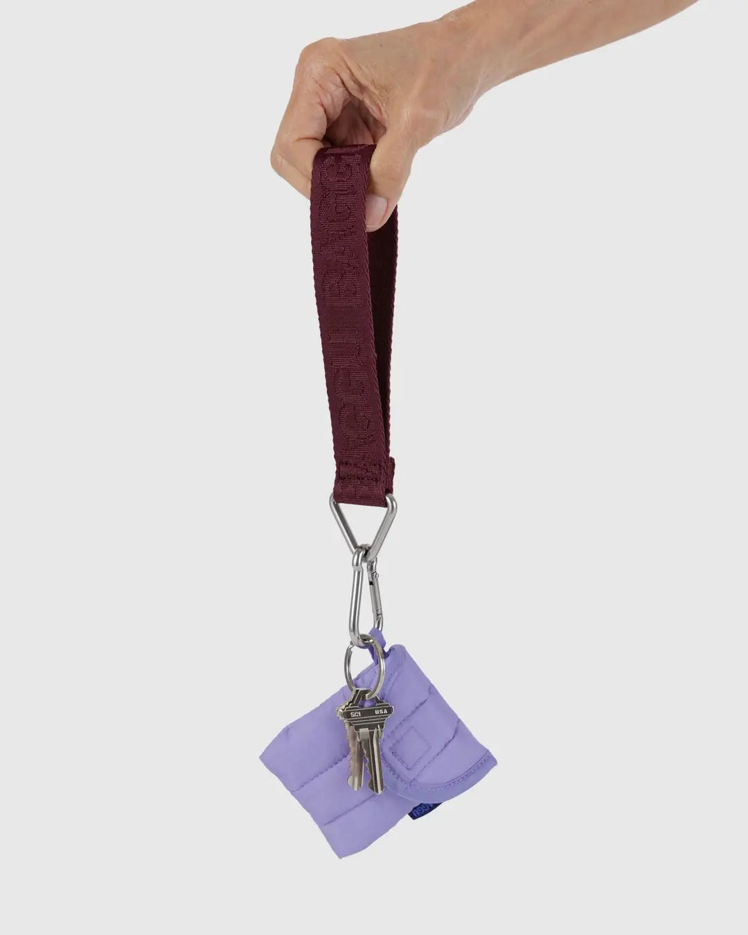 Baggu - Logo Keychain - Mahogany