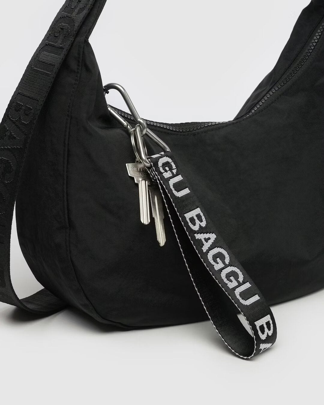 Baggu - Logo Keychain - Black and White