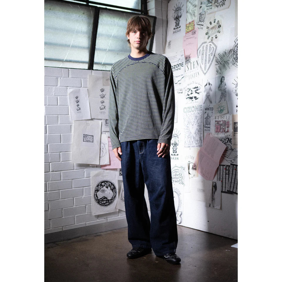Listen - Archive Long Sleeve Tee - Navy