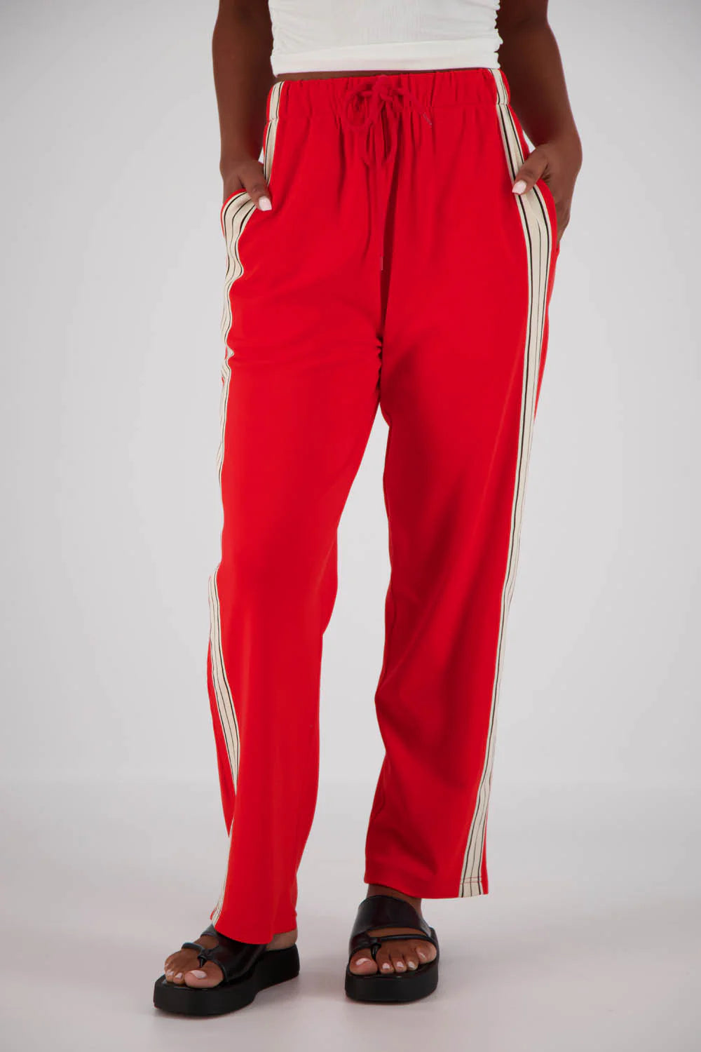 JASMINE ALEXA - PANAREA TRACKPANT - RED