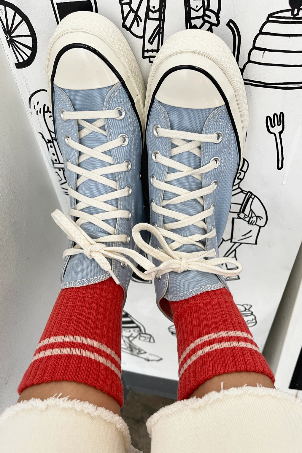 LE BON SHOPPE - RED - BOYFRIEND SOCKS