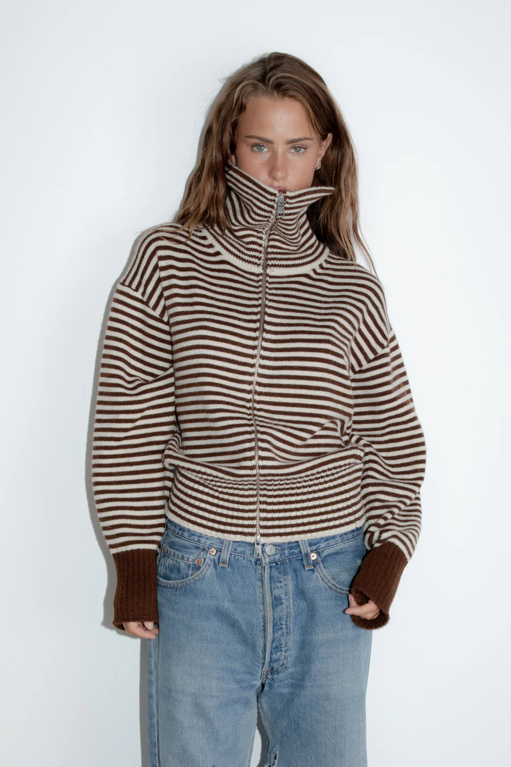 Pinky & Kamal - Fold Down Zipper Knit - Dark Brown/ Cream
