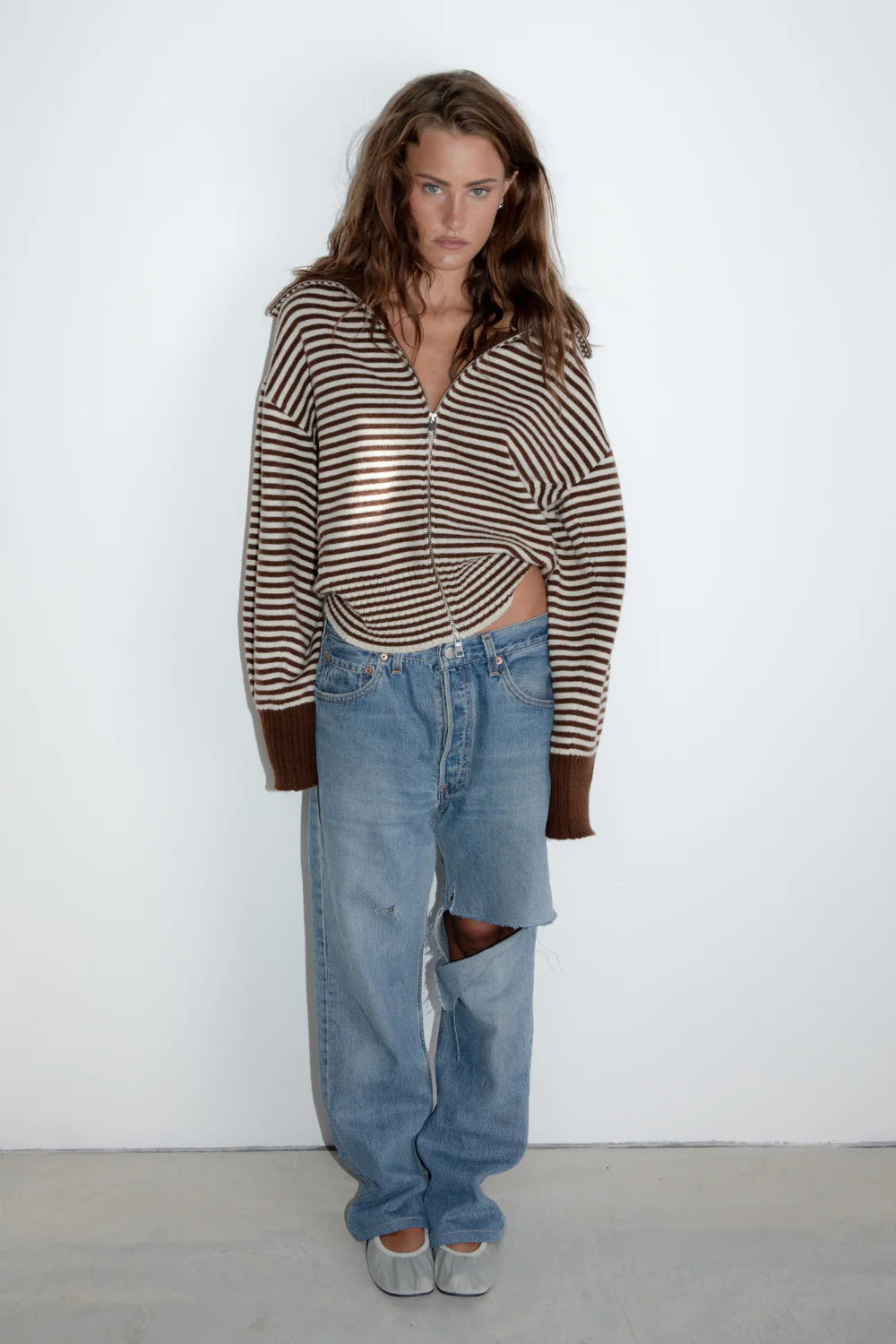Pinky & Kamal - Fold Down Zipper Knit - Dark Brown/ Cream