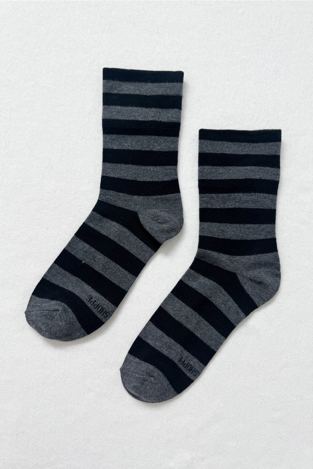 LE BON SHOPPE - WALLY SOCKS - CHARCOAL STRIPE