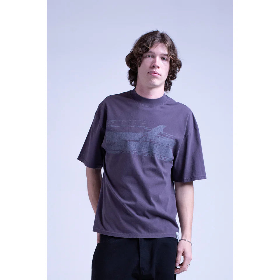 Listen - Wave Dancer Tee - Plum