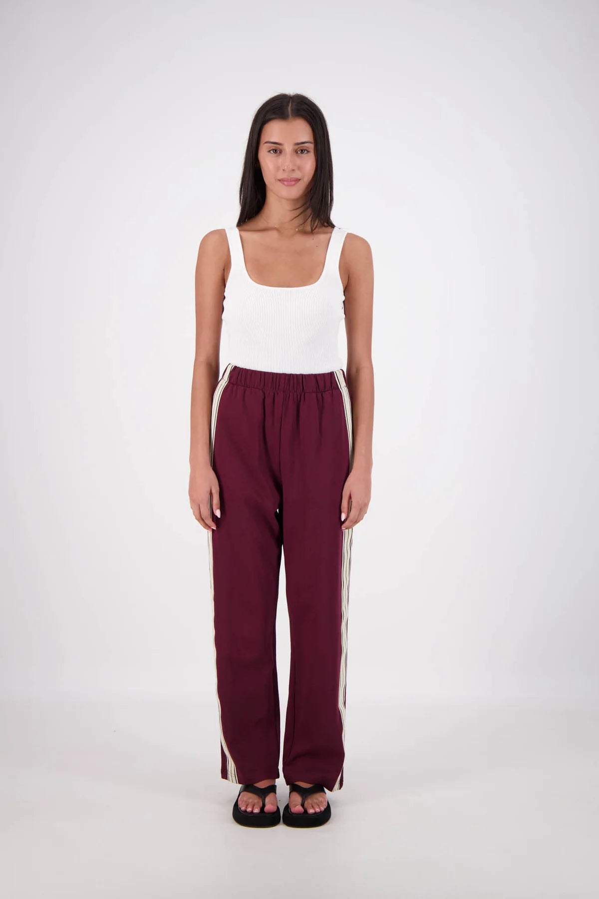 JASMINE ALEXA - PANAREA TRACKPANT - WINE